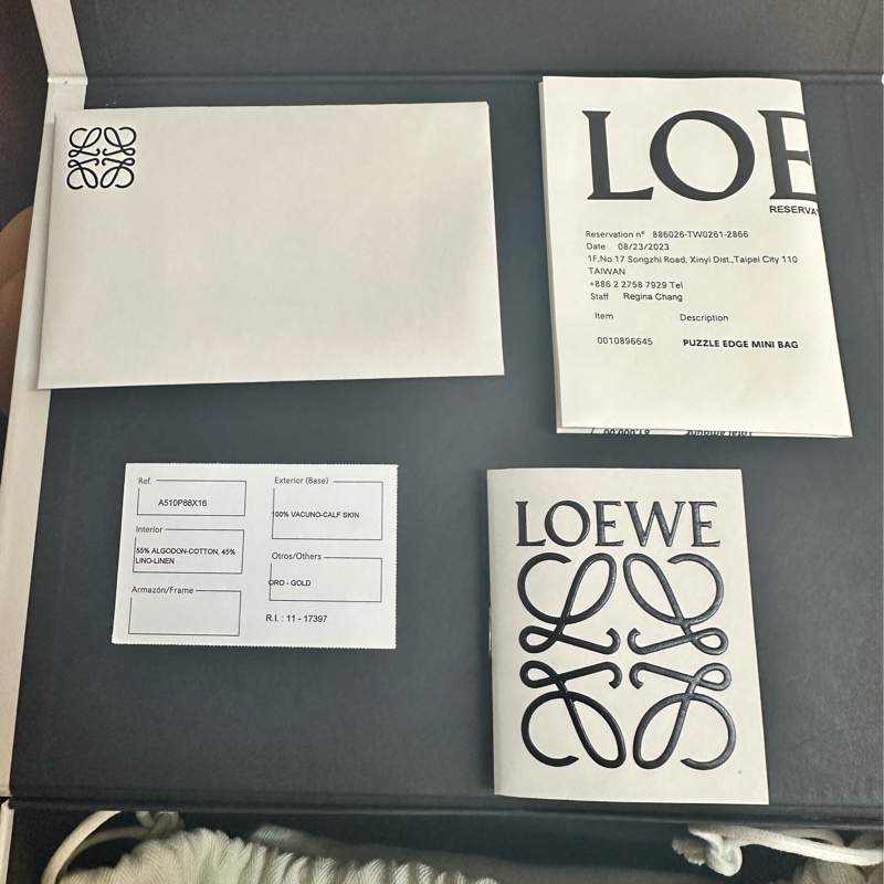 Loewe Pazzle Bag(拼圖包)mini 粒面小牛皮-18