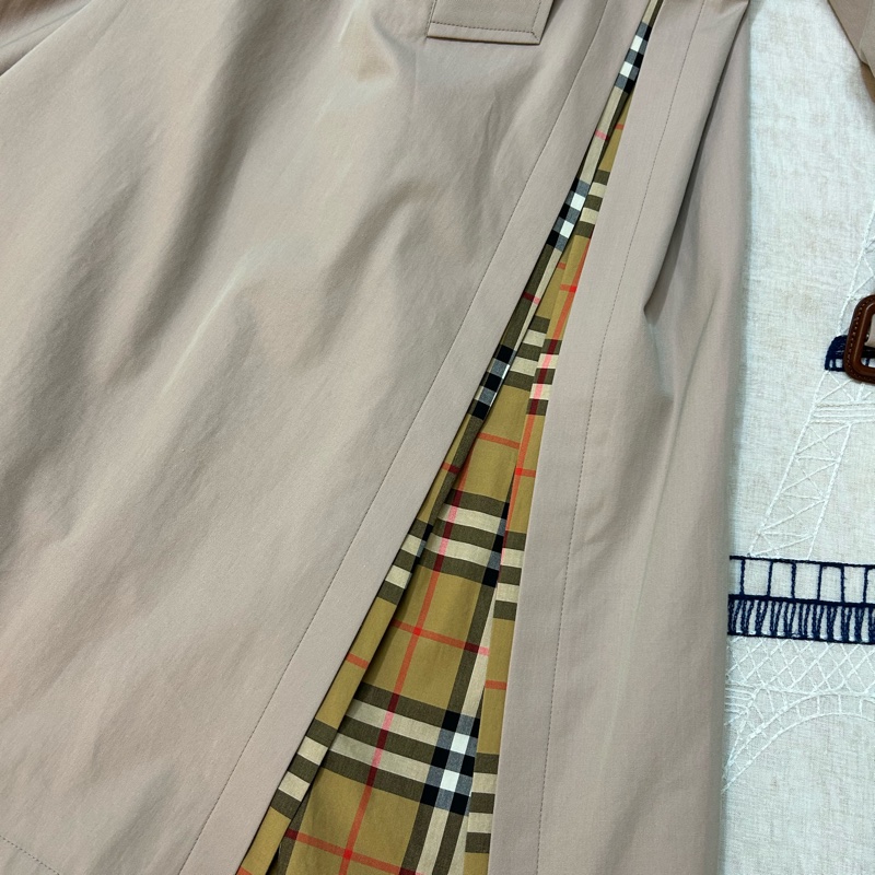 BURBERRY英國芋粉色側開衩長風衣UK10-7