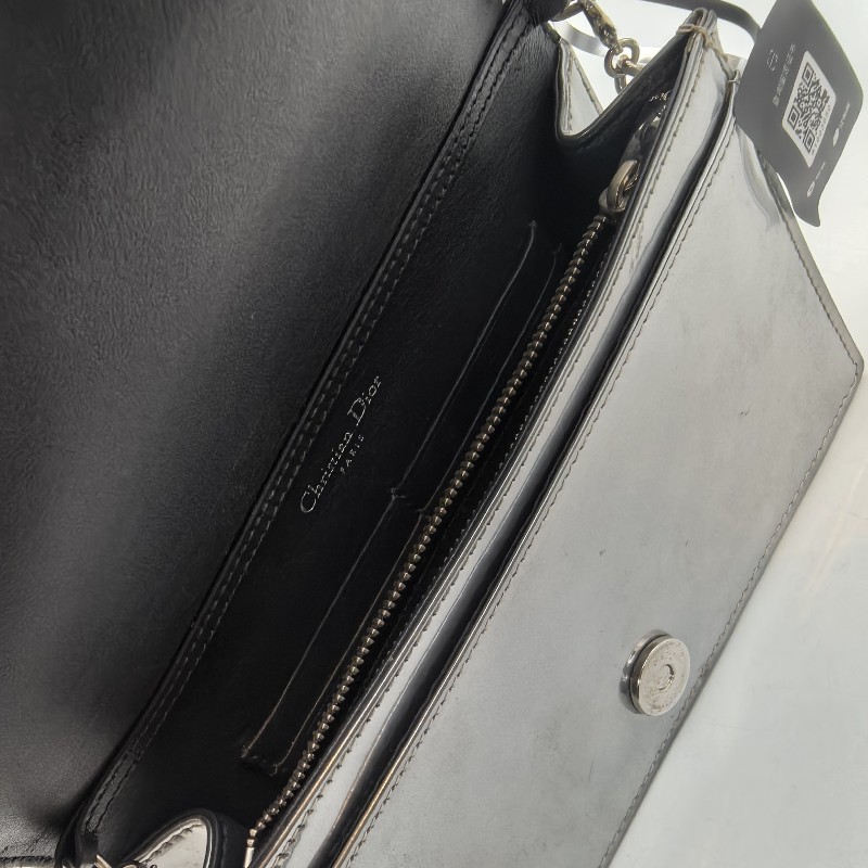 Dior 銀色盾牌包woc 鏈條包 肩背包斜背包 底長19cm-17