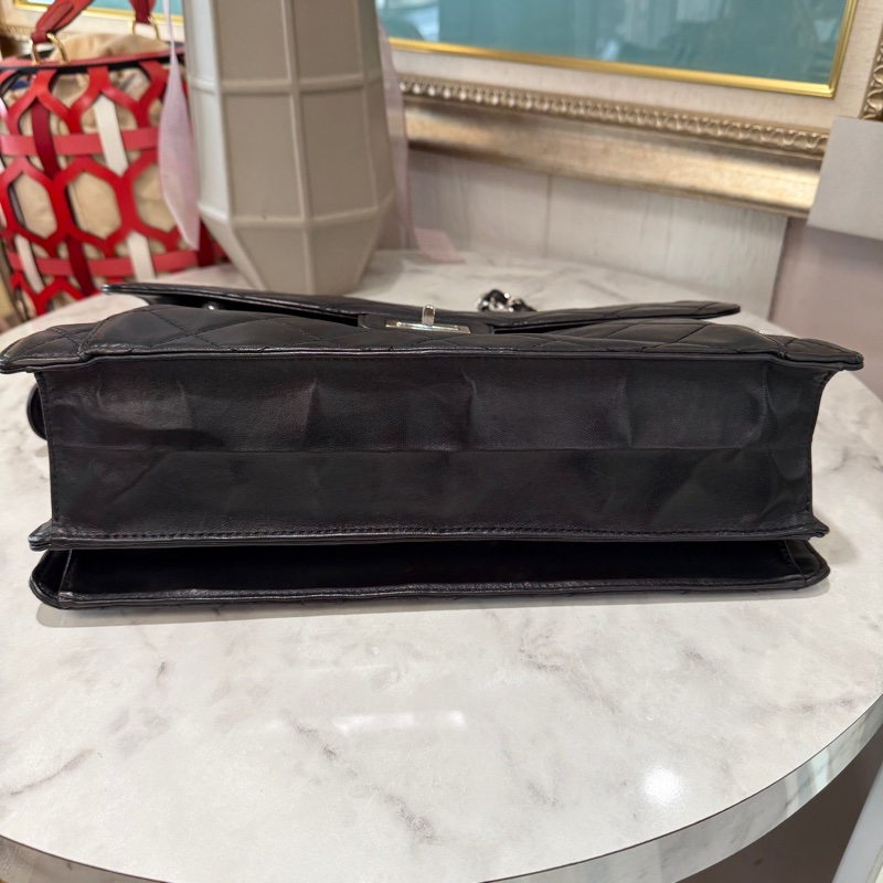 Chanel 黑羊皮菱格紋2.55銀釦後一字拉層下蓋肩斜鏈包-2
