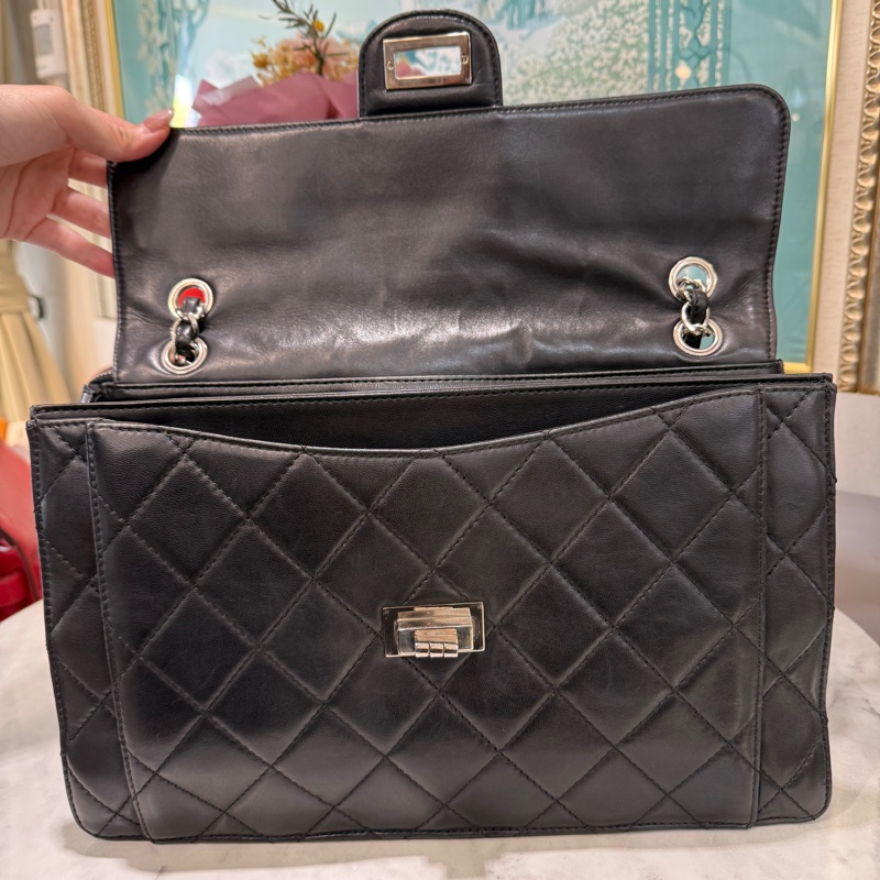 Chanel 黑羊皮菱格紋2.55銀釦後一字拉層下蓋肩斜鏈包-3