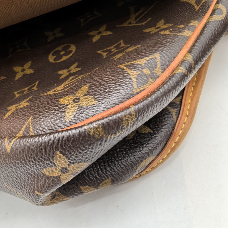 LV 老花翻蓋郵差 肩背包斜背包 底長31cm-9