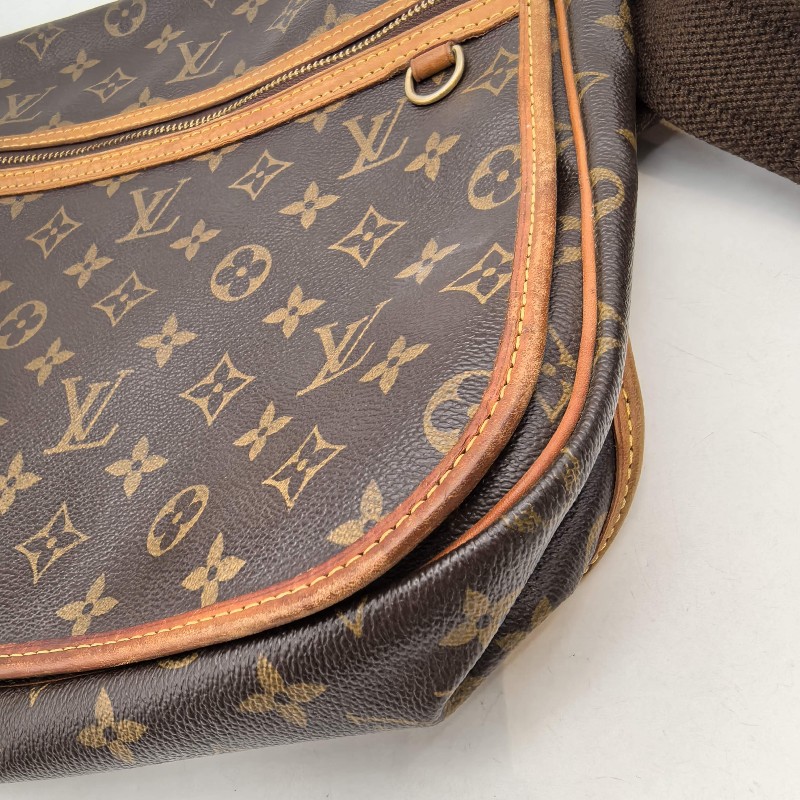 LV 老花翻蓋郵差 肩背包斜背包 底長31cm-10