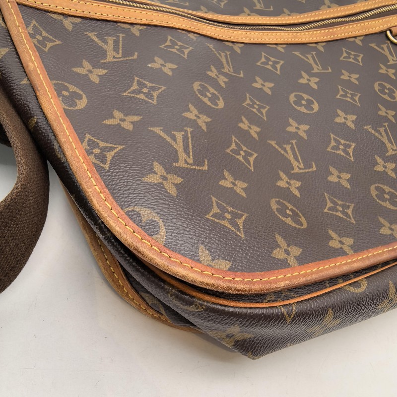 LV 老花翻蓋郵差 肩背包斜背包 底長31cm-11