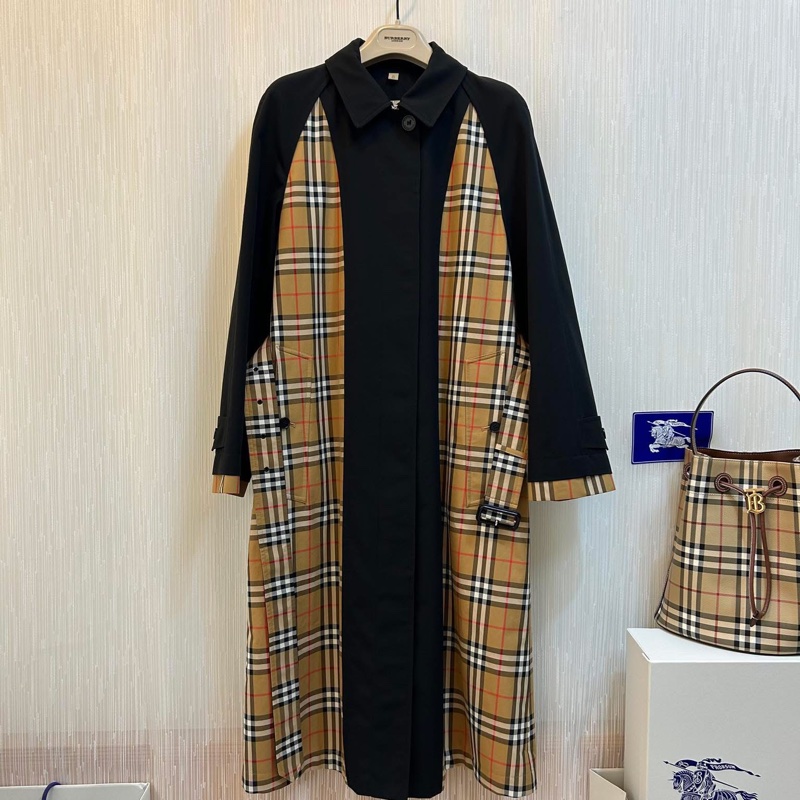 BURBERRY英國格紋拼接黑色風衣UK4-1