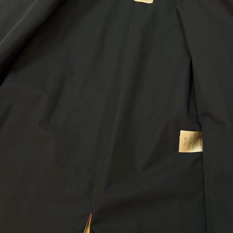 BURBERRY英國格紋拼接黑色風衣UK4-9