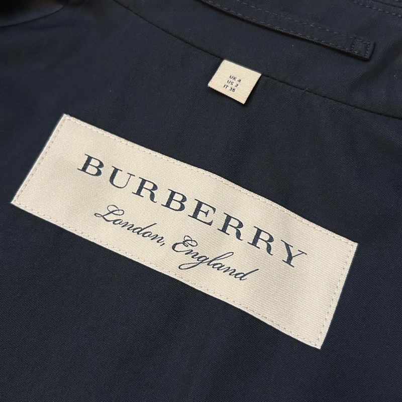 BURBERRY英國格紋拼接黑色風衣UK4-10