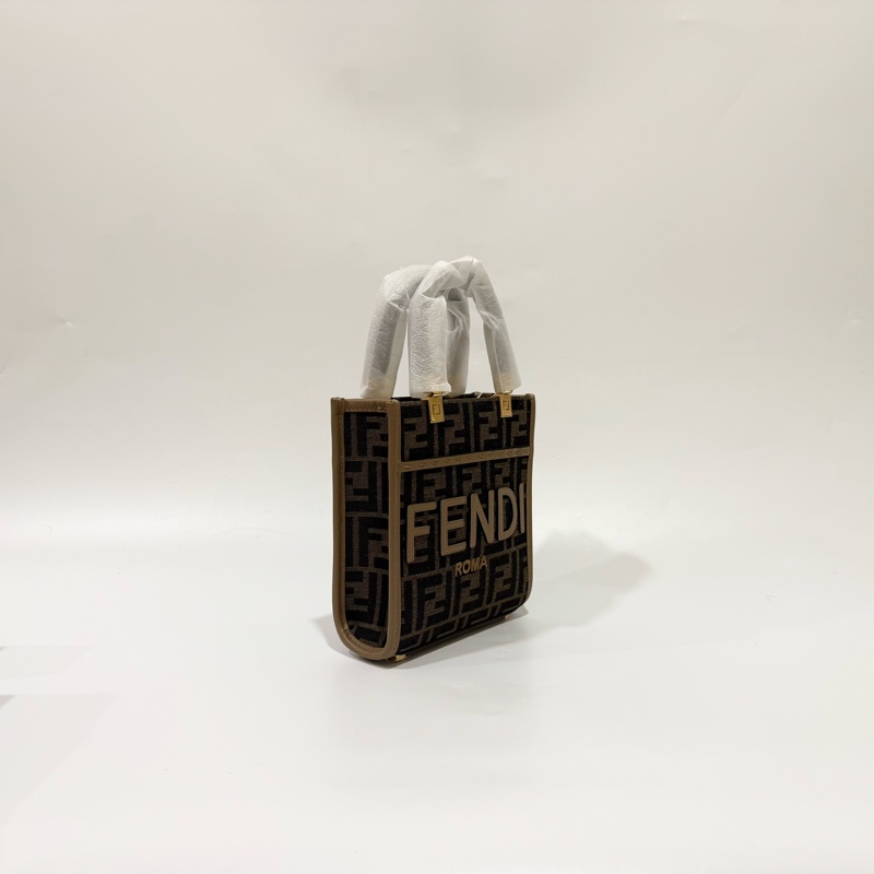FENDI老花帆布sunshine字母LOGO MINI琴譜包8BS092-3