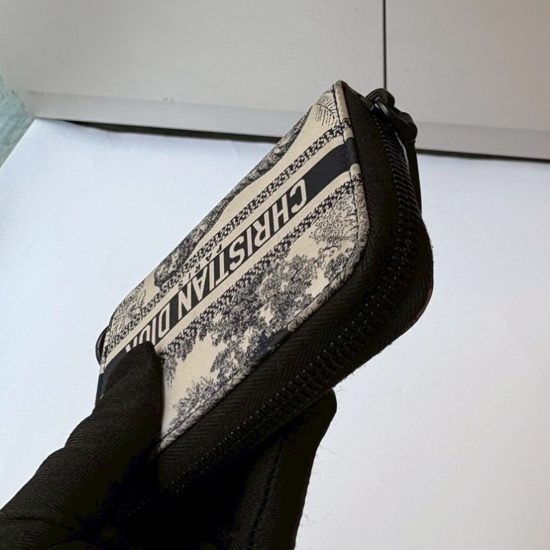 Dior 動物圖騰拉鍊小夾-4