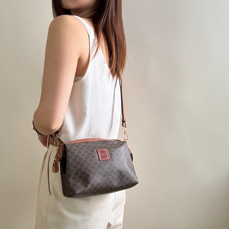 Celine Macadam 老花雲朵包 腋下包 真皮棕色 防水-1