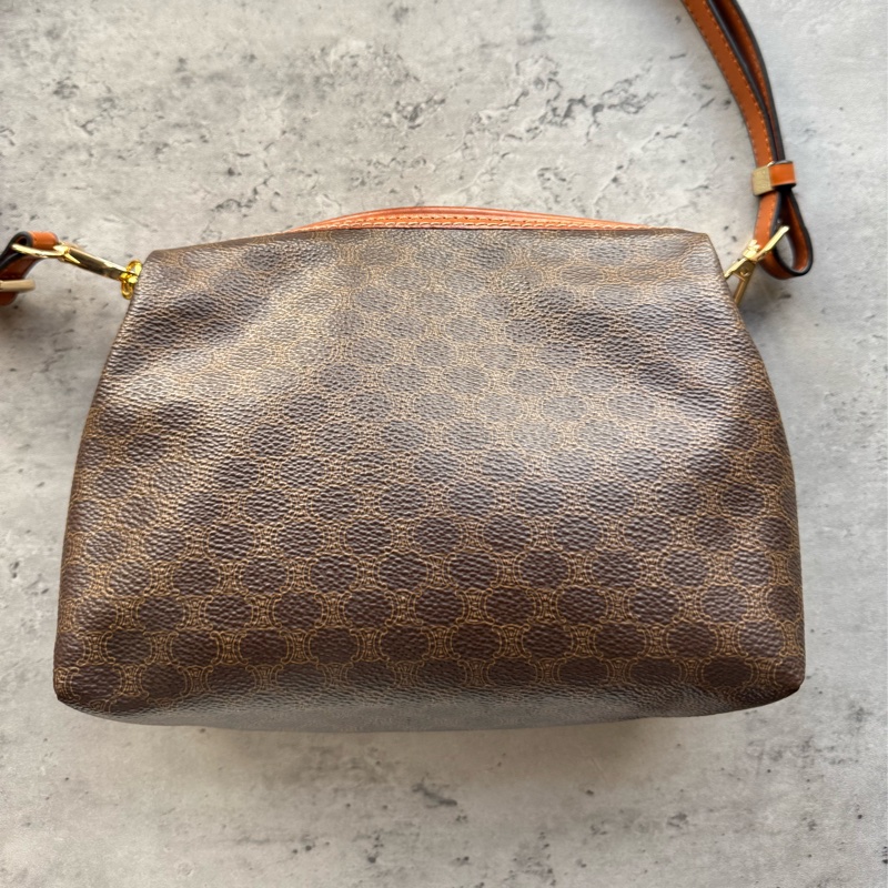 Celine Macadam 老花雲朵包 腋下包 真皮棕色 防水-4