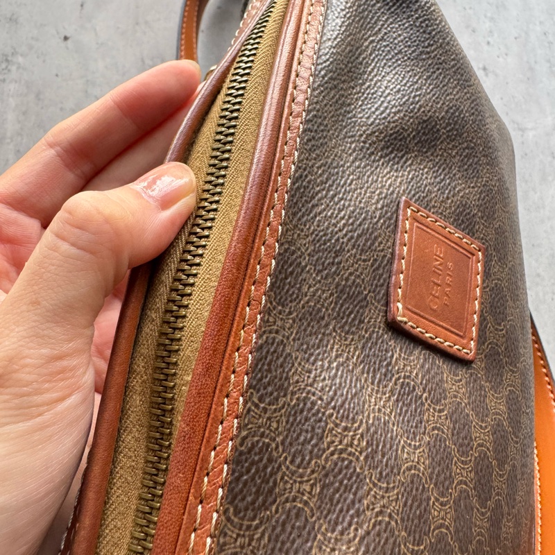 Celine Macadam 老花雲朵包 腋下包 真皮棕色 防水-13