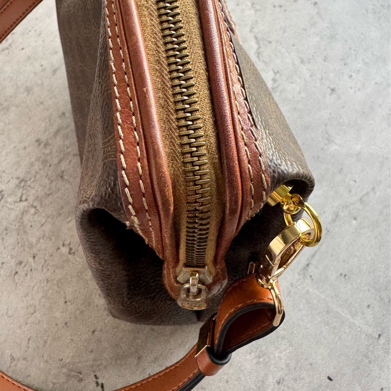 Celine Macadam 老花雲朵包 腋下包 真皮棕色 防水-17