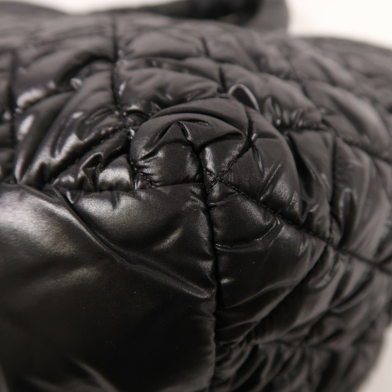 CHANEL 尼龍Coco Cocoon銀扣肩背袋-12