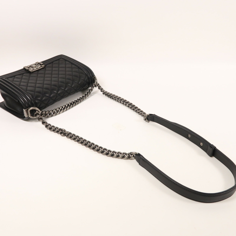CHANEL 羊皮皮革Boy 25銀扣鏈帶肩背袋-7