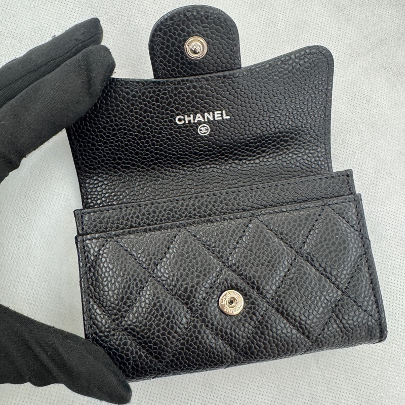 Chanel coco黑荔枝銀釦二折卡夾-7