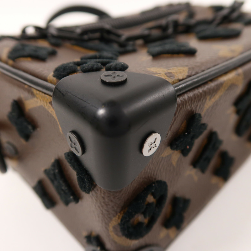LOUIS VUITTON Monogram/Velvet Soft Trunk肩背袋-9