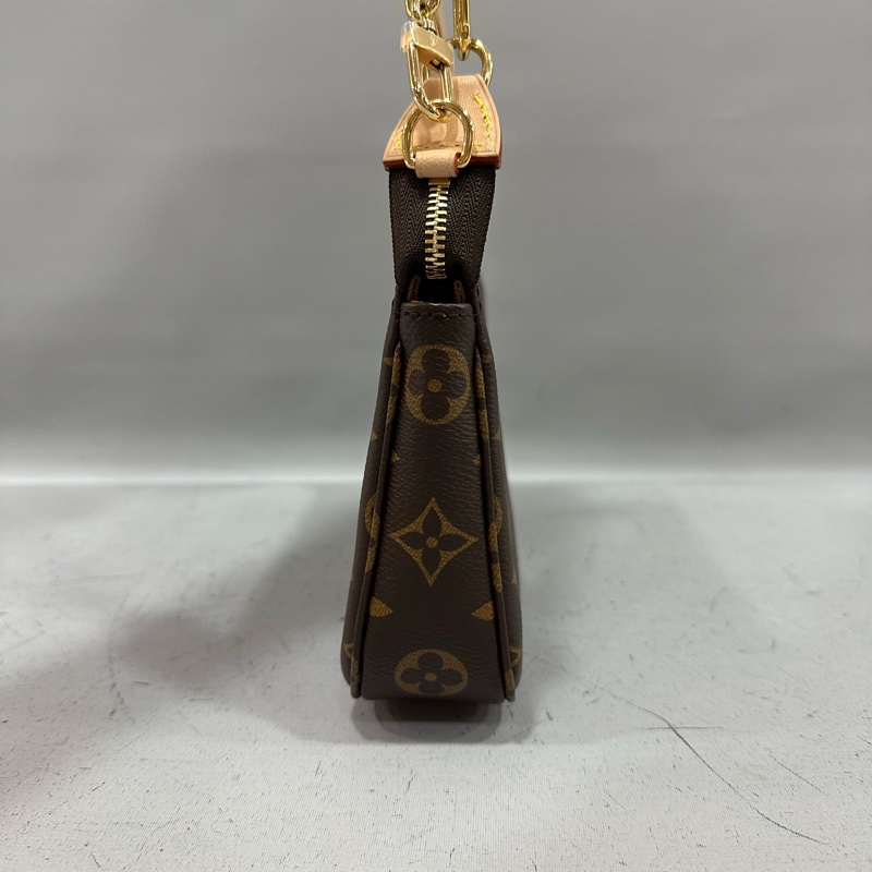 LV M82766 老花金鏈腋下包 麻將包-4