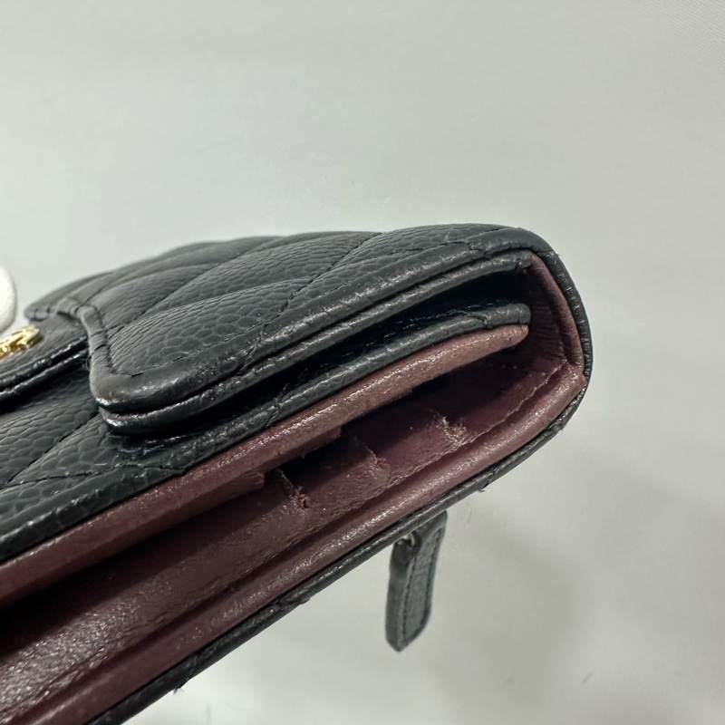 chanel A82288 黑荔枝皮金釦三折短夾-13