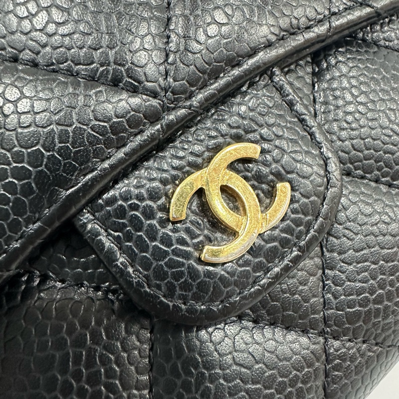 chanel A82288 黑荔枝皮金釦三折短夾-17