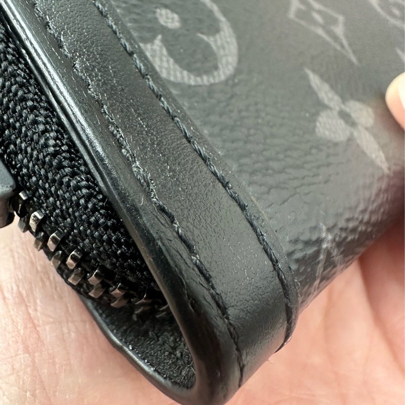 LV Trunk Zippy Wallet 黑色老花長銀包 晶片款-11