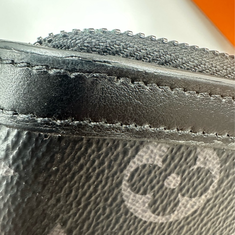 LV Trunk Zippy Wallet 黑色老花長銀包 晶片款-12