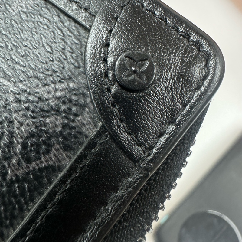 LV Trunk Zippy Wallet 黑色老花長銀包 晶片款-13