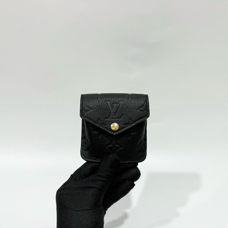 LV黑色壓紋牛皮UTILITY雙口袋肩背包M80450-10