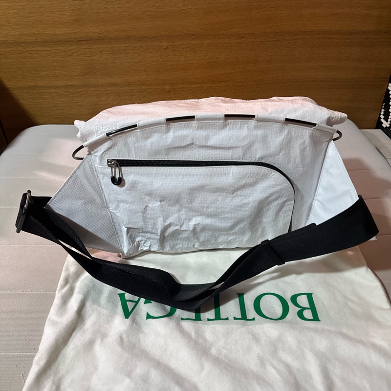 Bottega Veneta Tent nylon bumbag-7
