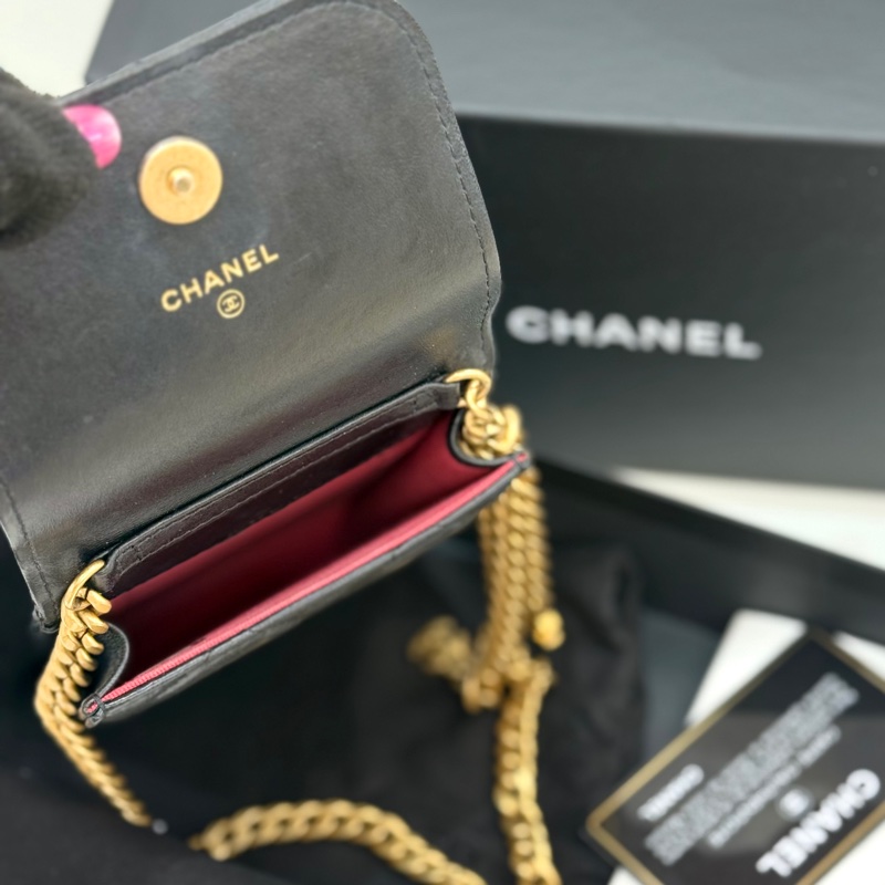 Chanel 黑金琺瑯扣手機包 尺寸約10*17cm 鐳射31開帶卡-6