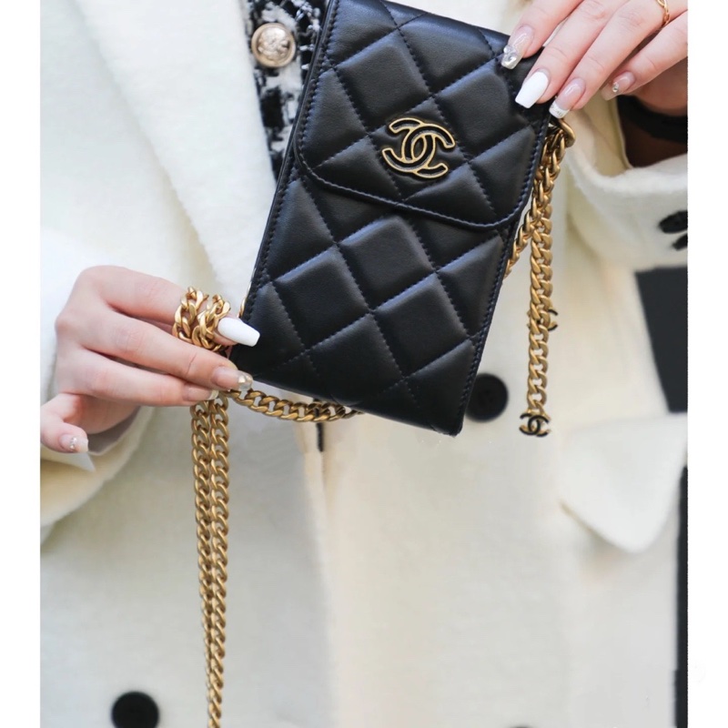 Chanel 黑金琺瑯扣手機包 尺寸約10*17cm 鐳射31開帶卡-7