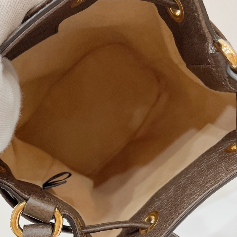 莉亞精品♡GUCCI 550620 mini水桶 九新美包-13