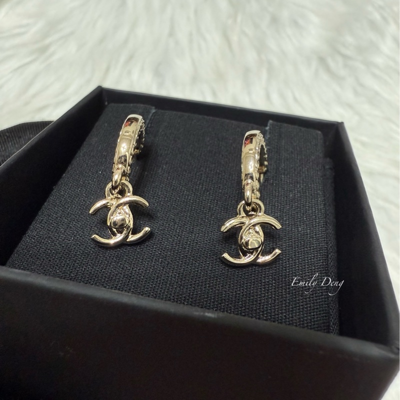 Chanel 垂墜書包扣耳環-6