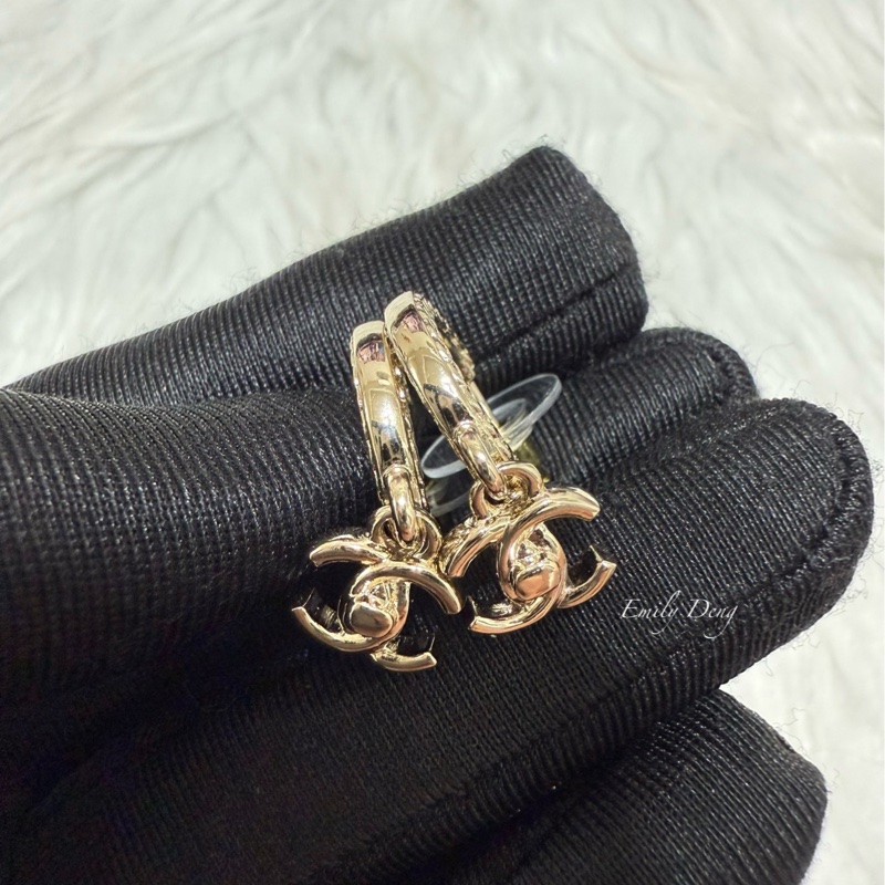 Chanel 垂墜書包扣耳環-9