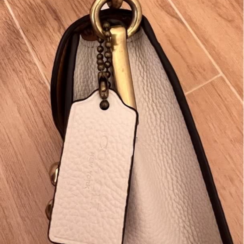 coach tabby white-12