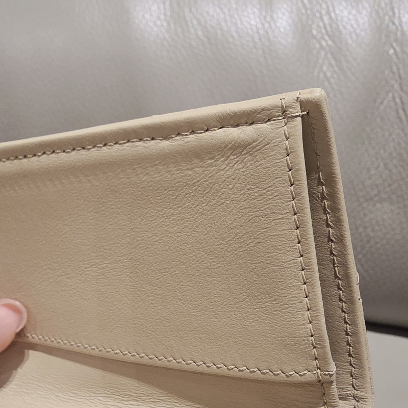 【Chanel】Chanel 19 mini 米色羊皮三折短夾 有零錢袋-9