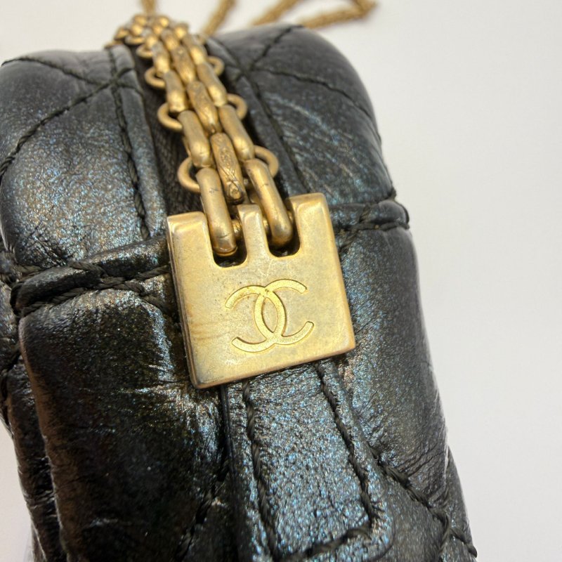 Chanel Reissue 2.55 camera bag 相機包 復古小牛皮 金色金屬-10