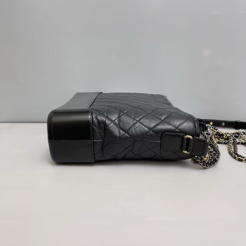 Chanel香奈兒 黑金全皮菱格大號流浪包 25開 肩背包-2