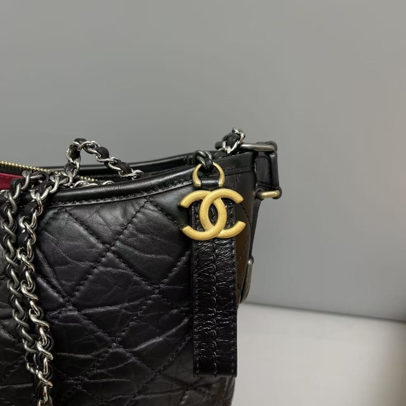 Chanel香奈兒 黑金全皮菱格大號流浪包 25開 肩背包-8