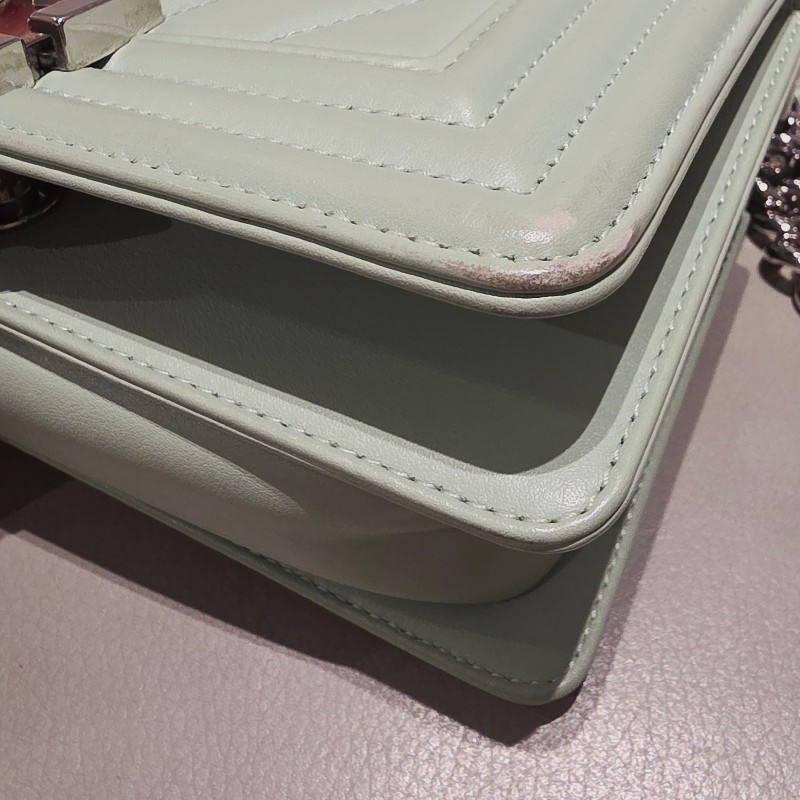 【Chanel】山形紋boy 20 牛油果綠-44