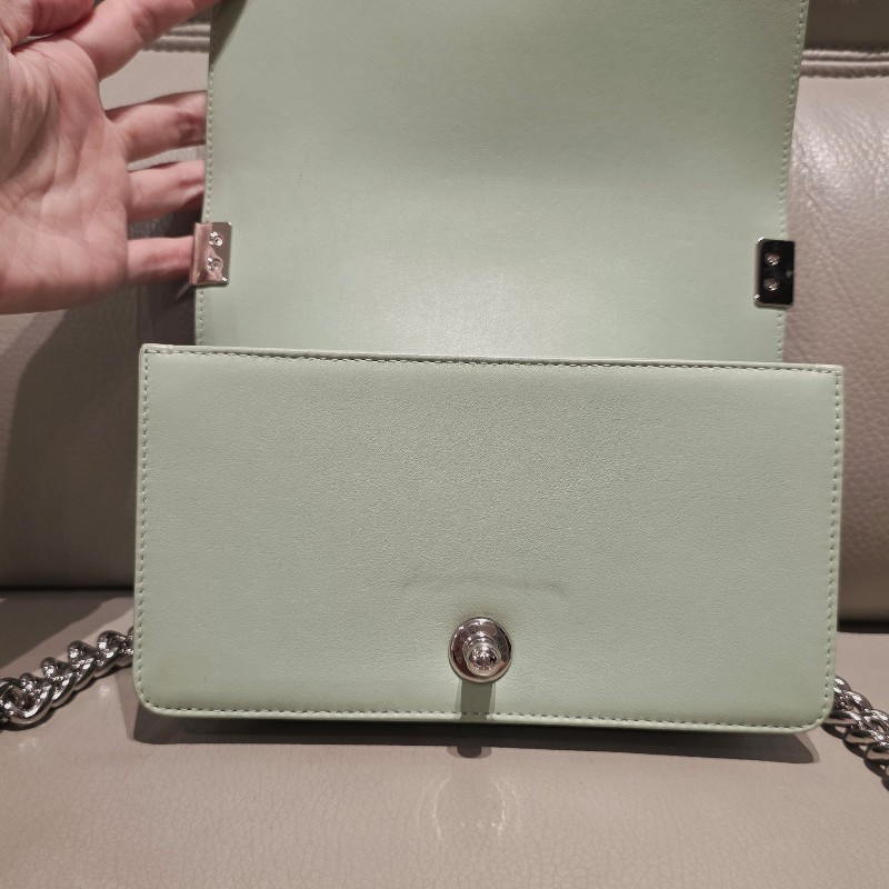 【Chanel】山形紋boy 20 牛油果綠-51