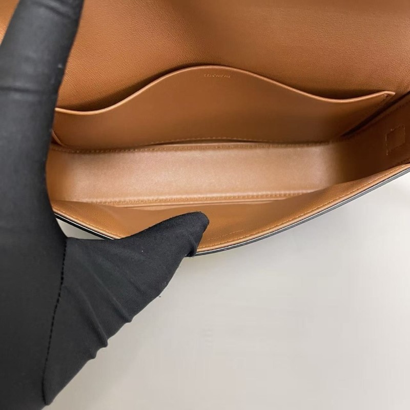 Celine賽琳 triomphe凱旋門腋下包 肩背包-8