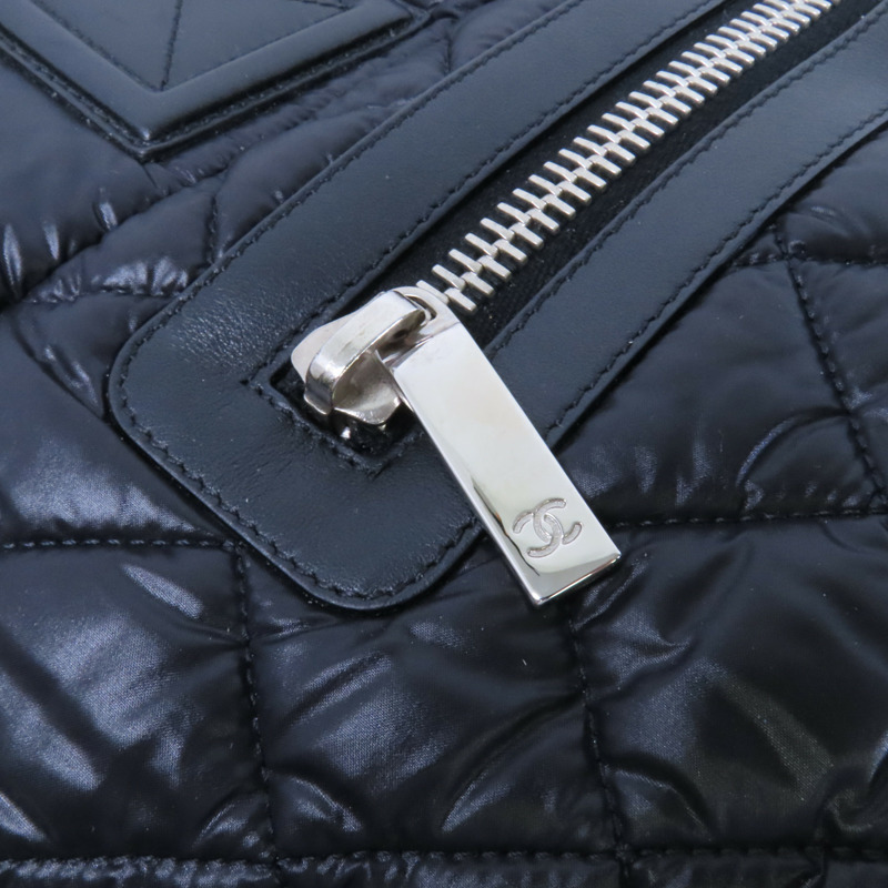 CHANEL 尼龍Coco Cocoon Large銀扣肩背袋-16