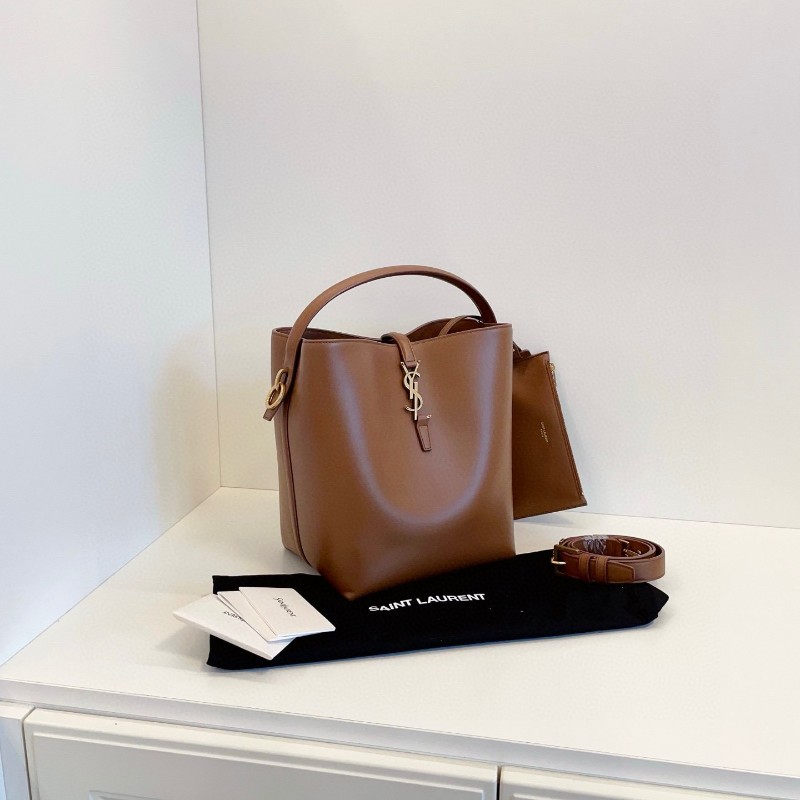 YSL聖羅蘭 Le37 Bucket新款水桶包 浪漫秋色🍂焦糖色光面牛皮金扣 中號 手提包-0