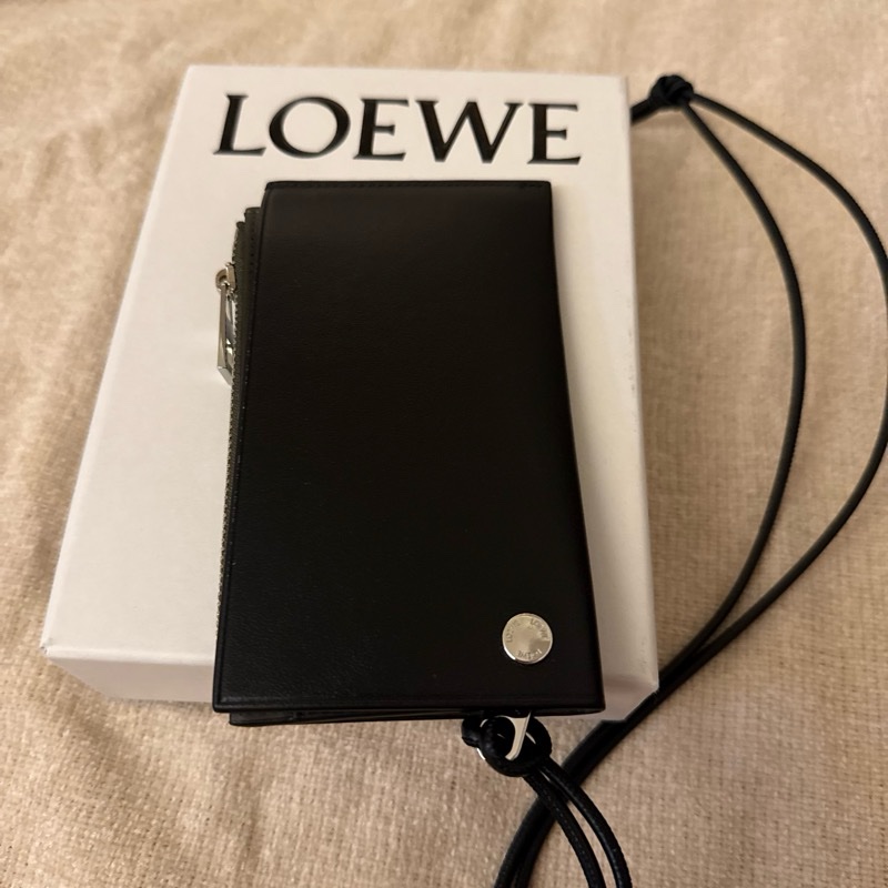 Loewe Pebble Card holder 卡夾附掛繩-3