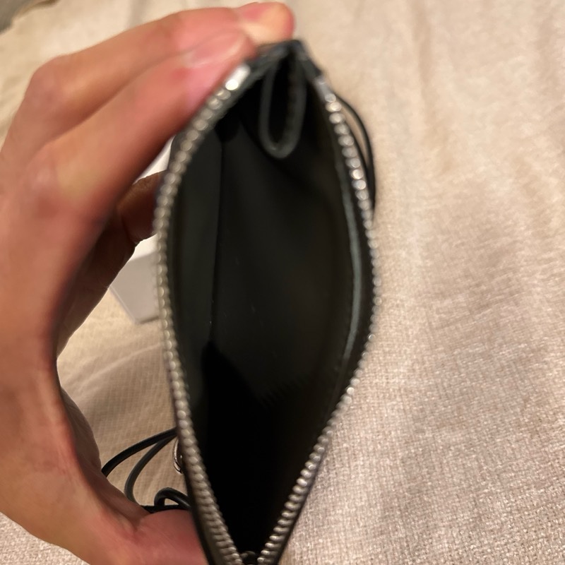 Loewe Pebble Card holder 卡夾附掛繩-9