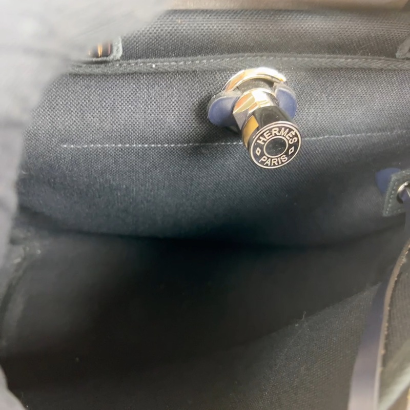 Hermes herbag 31 深藍色Y刻-12