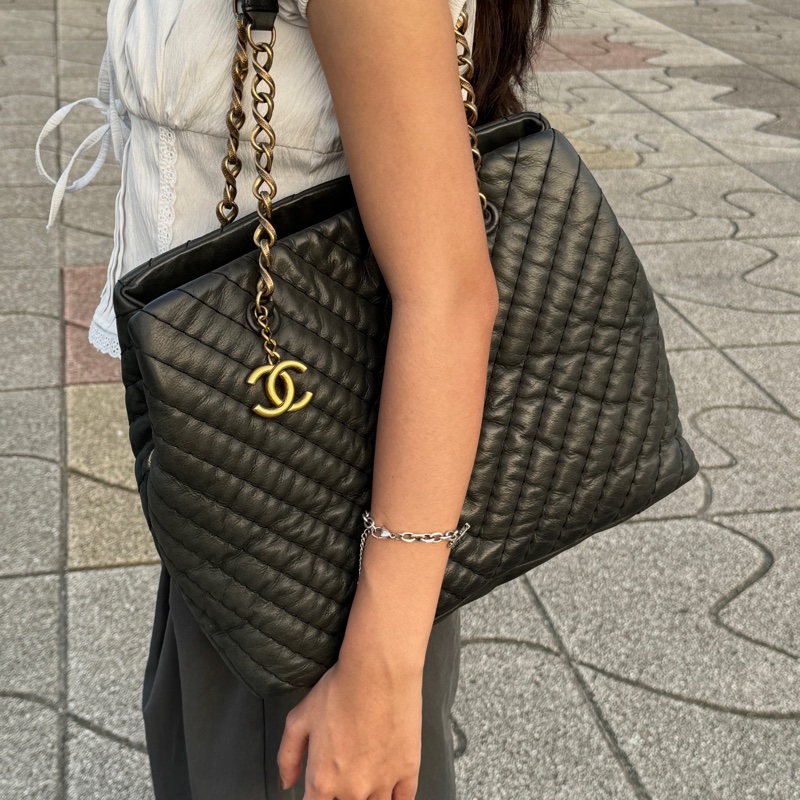 (超稀有⏰) Chanel 復古牛皮 單肩托特包 專櫃28萬!-2