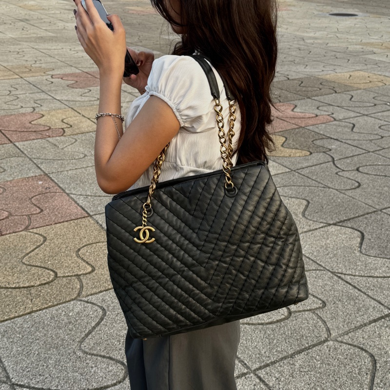 (超稀有⏰) Chanel 復古牛皮 單肩托特包 專櫃28萬!-5