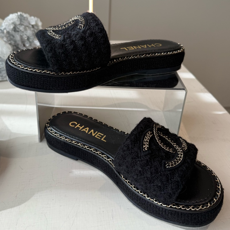 CHANEL 黑色厚底皮穿鏈拖鞋 38號 貼底全新品-3